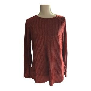 NWOT Women Rust Color Long Sleeve Ribbed Knit Tunic Pullover lightweight top